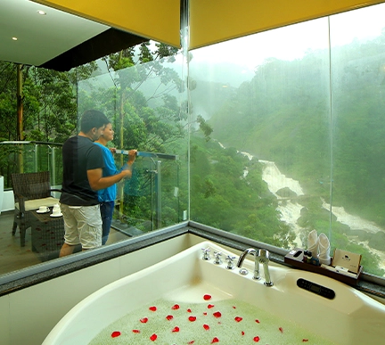 Best luxury resort in Munnar for family vacations